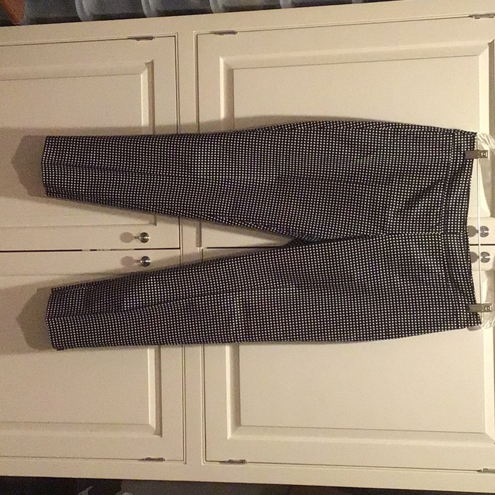 TALBOTS BLACK WITH WHITE DOBBY DOT SATEEN PANTS